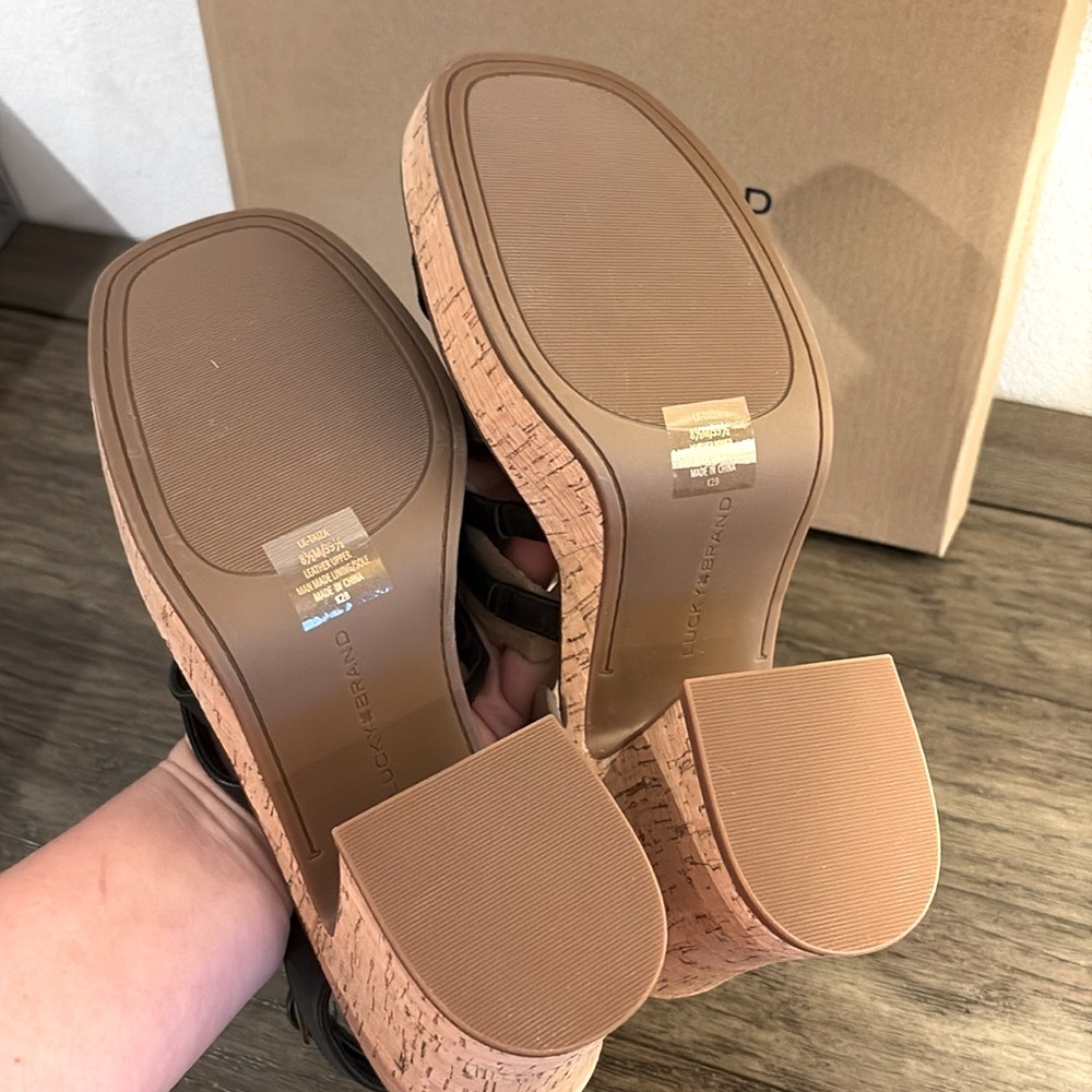 ❌SOLD❌ NIB [Lucky] Taiza Black Strappy Leather Heel Platform Sandals Women’s 8.5 - Picture 14 of 16